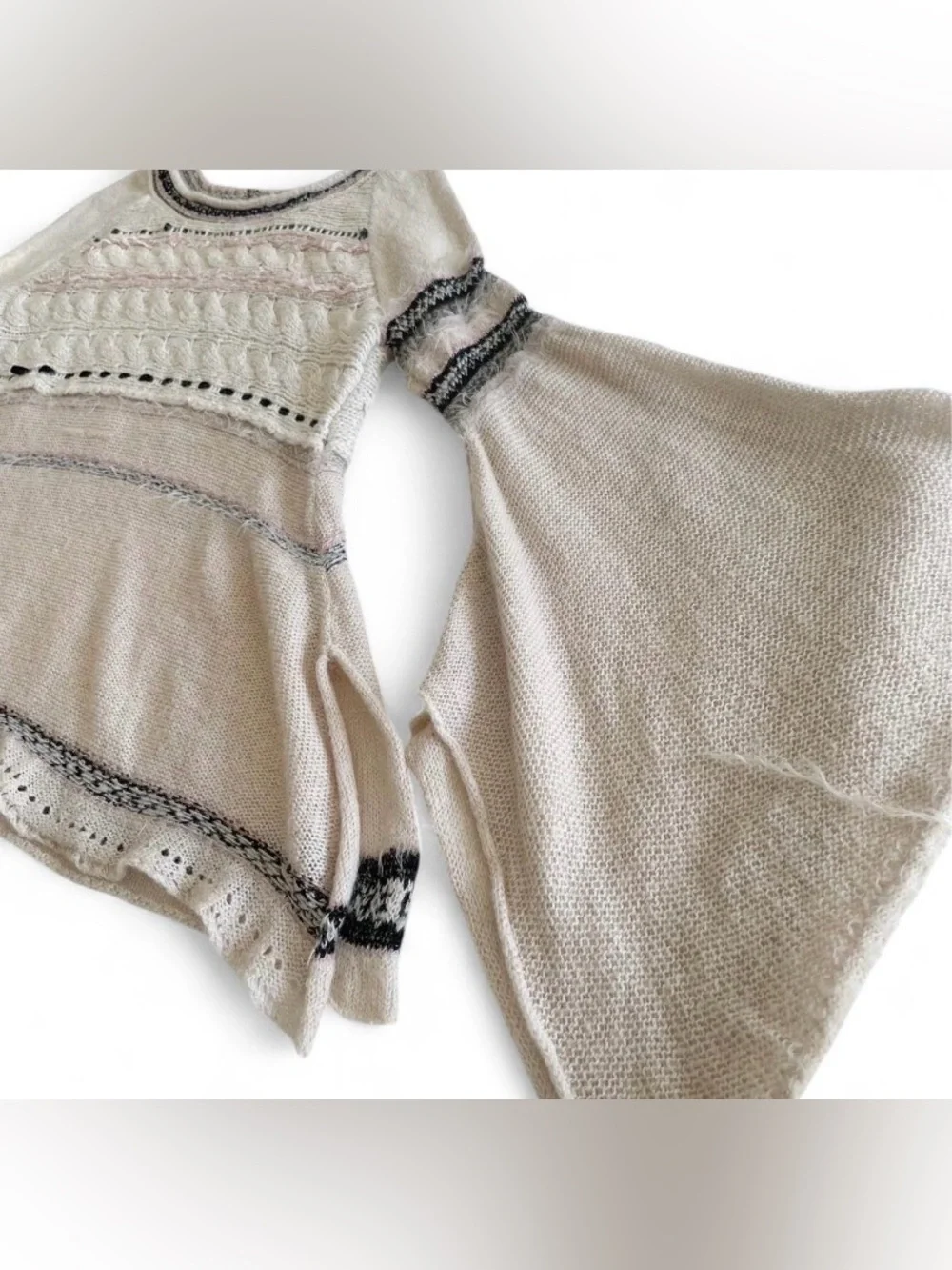FP Craft Time Bell Sleeve sweater cream S fairy grunge distressed flowy boho